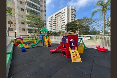 Apartamento à venda com 69m², 2 quartos e 2 vagasÁrea comum - Playground