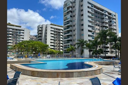 Apartamento à venda com 69m², 2 quartos e 2 vagasÁrea comum - Piscina