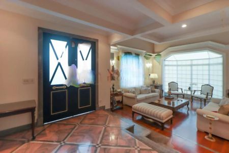 Casa à venda com 3 quartos, 550m² em Jardim Leonor, São Paulo