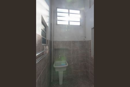 Casa para alugar com 60m², 2 quartos e sem vaga Casa para alugar com 60m², 2 quartos e sem vagaÁrea de Serviço