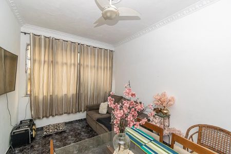 Sala de apartamento para alugar com 2 quartos, 72m² em Ramos, Rio de Janeiro