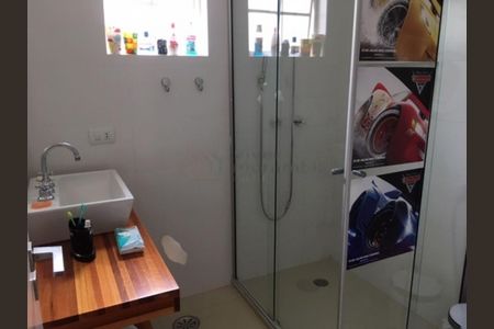 Casa à venda com 3 quartos, 270m² em Jardim Leonor, São Paulo