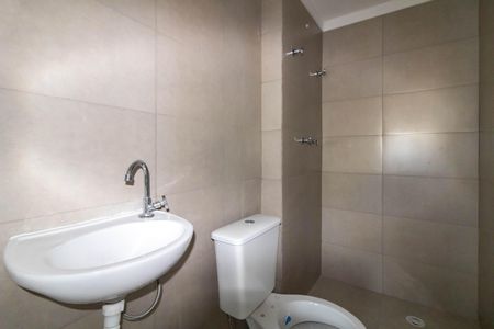 Banheiro de apartamento à venda com 3 quartos, 59m² em Vila Florida, Guarulhos
