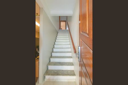 Casa à venda com 100m², 2 quartos e 1 vaga