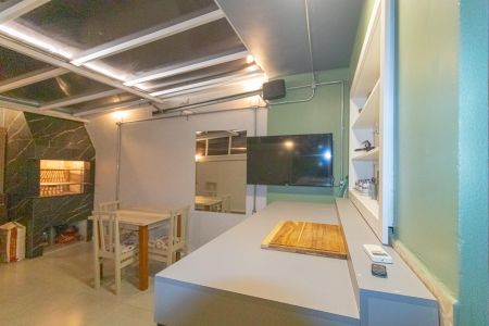 Casa à venda com 100m², 2 quartos e 1 vaga
