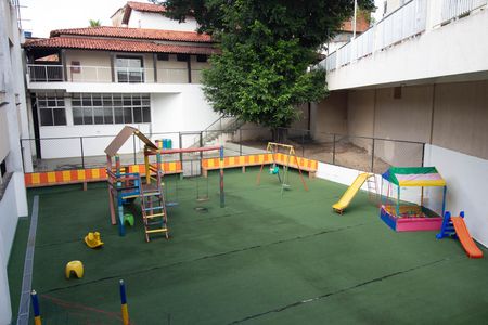 Apartamento à venda com 70m², 2 quartos e 1 vagaÁrea comum