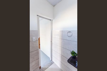 Casa para alugar com 360m², 5 quartos e sem vaga Casa para alugar com 360m², 5 quartos e sem vagaBanheiro Social da Casa dos Fundos 1