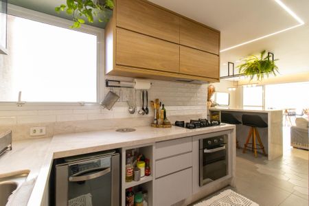 Apartamento para alugar com 140m², 3 quartos e 3 vagas