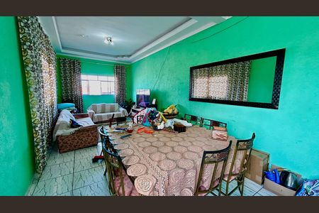 Casa para alugar com 4 quartos, 140m² em Jardim Iv Centenario, Guarulhos