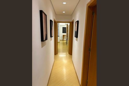 Apartamento à venda com 230m², 3 quartos e 2 vagas