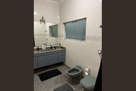 Apartamento à venda com 230m², 3 quartos e 2 vagas