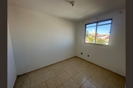 Apartamento para alugar com 45m², 2 quartos e 1 vaga Apartamento para alugar com 45m², 2 quartos e 1 vagaQuarto