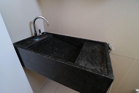 Casa para alugar com 50m², 2 quartos e 1 vagaBanheiro do Quarto 1