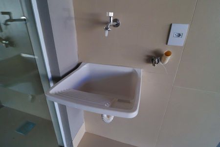 Casa para alugar com 50m², 2 quartos e 1 vagaÁrea de Serviço