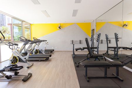 Apartamento para alugar com 115m², 2 quartos e 3 vagas Apartamento para alugar com 115m², 2 quartos e 3 vagasÁrea comum - Academia