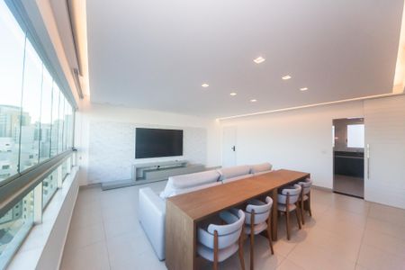 sala de apartamento para alugar com 2 quartos, 115m² em Vale do Sereno, Nova Lima