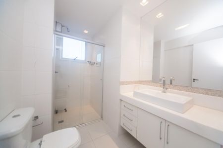 Apartamento para alugar com 115m², 2 quartos e 3 vagas Apartamento para alugar com 115m², 2 quartos e 3 vagasBanheiro Social