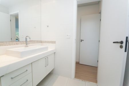 Apartamento para alugar com 115m², 2 quartos e 3 vagas Apartamento para alugar com 115m², 2 quartos e 3 vagasBanheiro Social