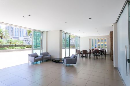 Apartamento para alugar com 115m², 2 quartos e 3 vagas Apartamento para alugar com 115m², 2 quartos e 3 vagasÁrea comum