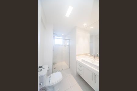 Apartamento para alugar com 115m², 2 quartos e 3 vagas Apartamento para alugar com 115m², 2 quartos e 3 vagasBanheiro Social