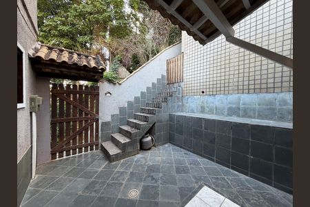 Casa de condomínio para alugar com 70m², 2 quartos e sem vaga Casa de condomínio para alugar com 70m², 2 quartos e sem vagaQuintal