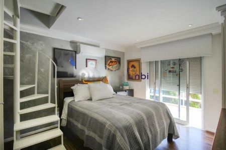 Casa à venda com 3 quartos, 606m² em Cidade Jardim, São Paulo