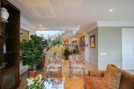 Casa à venda com 3 quartos, 606m² em Cidade Jardim, São Paulo