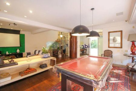 Casa à venda com 3 quartos, 606m² em Cidade Jardim, São Paulo