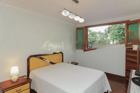 Casa à venda com 3 quartos, 200m² em Vila Sonia, São Paulo