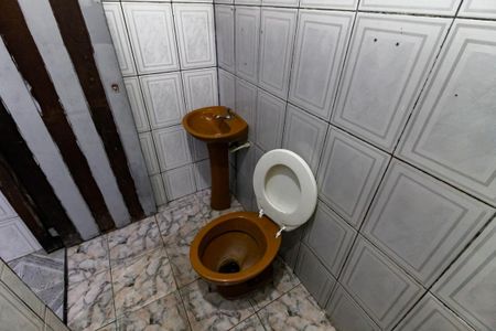 Casa para alugar com 40m², 1 quarto e sem vaga Casa para alugar com 40m², 1 quarto e sem vagaBanheiro