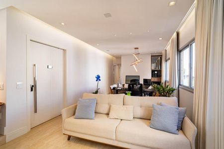Apartamento à venda com 156m², 3 quartos e 2 vagas Apartamento à venda com 156m², 3 quartos e 2 vagasSala