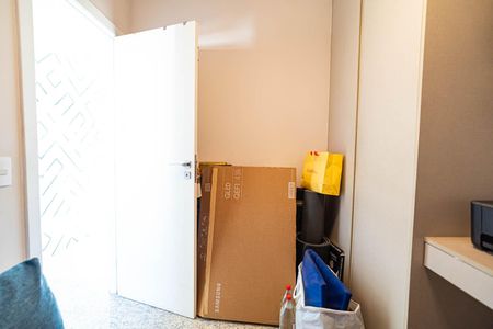 Apartamento à venda com 156m², 3 quartos e 2 vagas Apartamento à venda com 156m², 3 quartos e 2 vagasQuarto de Serviço