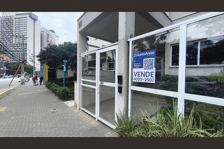 Apartamento à venda com 70m², 2 quartos e 1 vaga Apartamento à venda com 70m², 2 quartos e 1 vagaFachada + PlAquinha