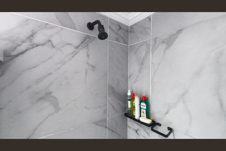 Apartamento à venda com 70m², 2 quartos e 1 vaga Apartamento à venda com 70m², 2 quartos e 1 vagaBanheiro da Suíte