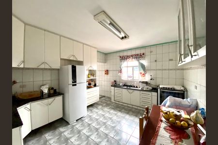Cozinha de casa para alugar com 2 quartos, 50m² em Cidade Serodio, Guarulhos