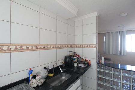 Cozinha e Área de Serviço de apartamento à venda com 2 quartos, 49m² em Santa Amelia, Belo Horizonte