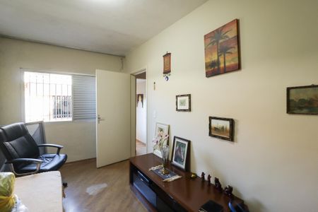 Casa para alugar com 200m², 3 quartos e 2 vagas Casa para alugar com 200m², 3 quartos e 2 vagasQuarto 2