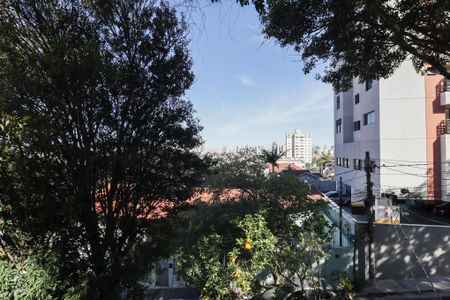 Casa para alugar com 200m², 3 quartos e 2 vagas Casa para alugar com 200m², 3 quartos e 2 vagasQuarto 1