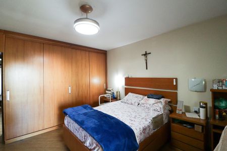 Casa para alugar com 200m², 3 quartos e 2 vagas Casa para alugar com 200m², 3 quartos e 2 vagasQuarto 1