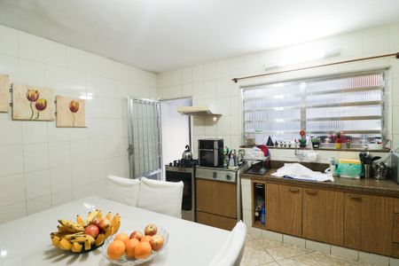 Casa para alugar com 200m², 3 quartos e 2 vagas Casa para alugar com 200m², 3 quartos e 2 vagasCozinha