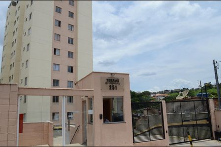 Apartamento para alugar com 100m², 2 quartos e 1 vagaFachada e portaria
