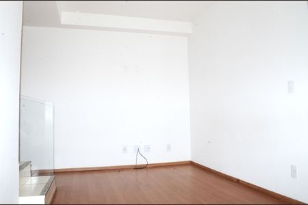 Sala de apartamento para alugar com 2 quartos, 100m² em Pousada Santo Antonio, Belo Horizonte