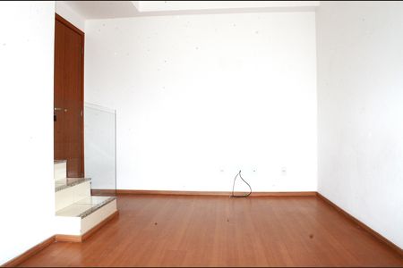 Sala de apartamento para alugar com 2 quartos, 100m² em Pousada Santo Antonio, Belo Horizonte