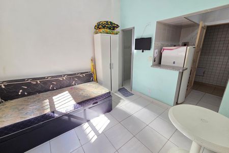 Studio para alugar com 30m², 1 quarto e sem vaga Studio para alugar com 30m², 1 quarto e sem vagaSala