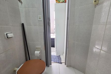Studio para alugar com 30m², 1 quarto e sem vaga Studio para alugar com 30m², 1 quarto e sem vagaBanheiro