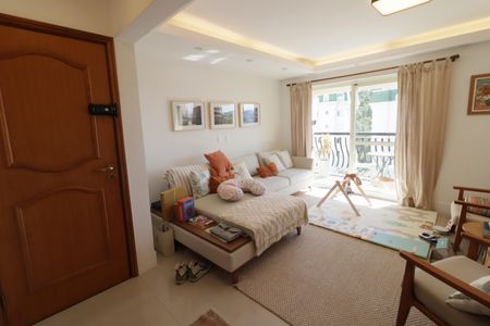 Apartamento para alugar com 115m², 2 quartos e sem vagaSala