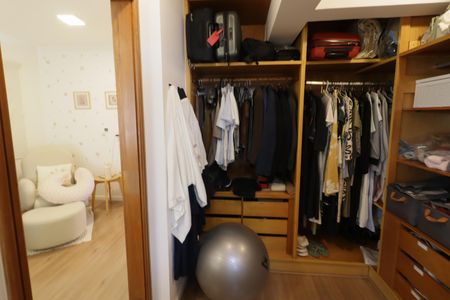 Apartamento para alugar com 115m², 2 quartos e sem vagaSuíte 1