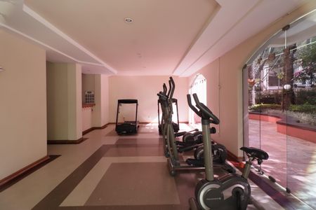 Apartamento para alugar com 115m², 2 quartos e sem vagaÁrea comum - Academia