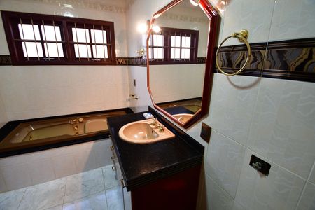 Casa à venda com 213m², 3 quartos e 4 vagasBanheiro Suíte