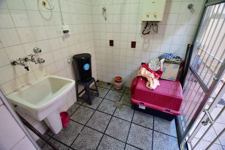 Casa à venda com 213m², 3 quartos e 4 vagasÁrea de Serviço